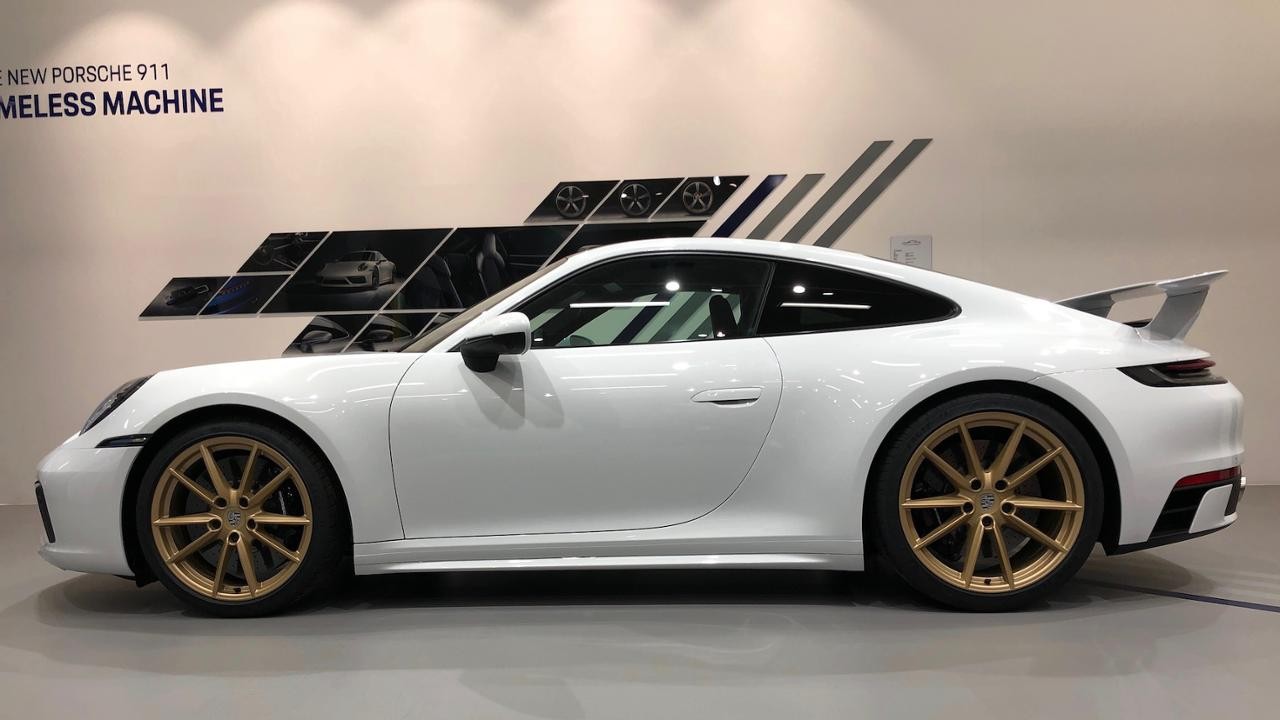 Porsche 911 SportDesign y Aerokit (1)