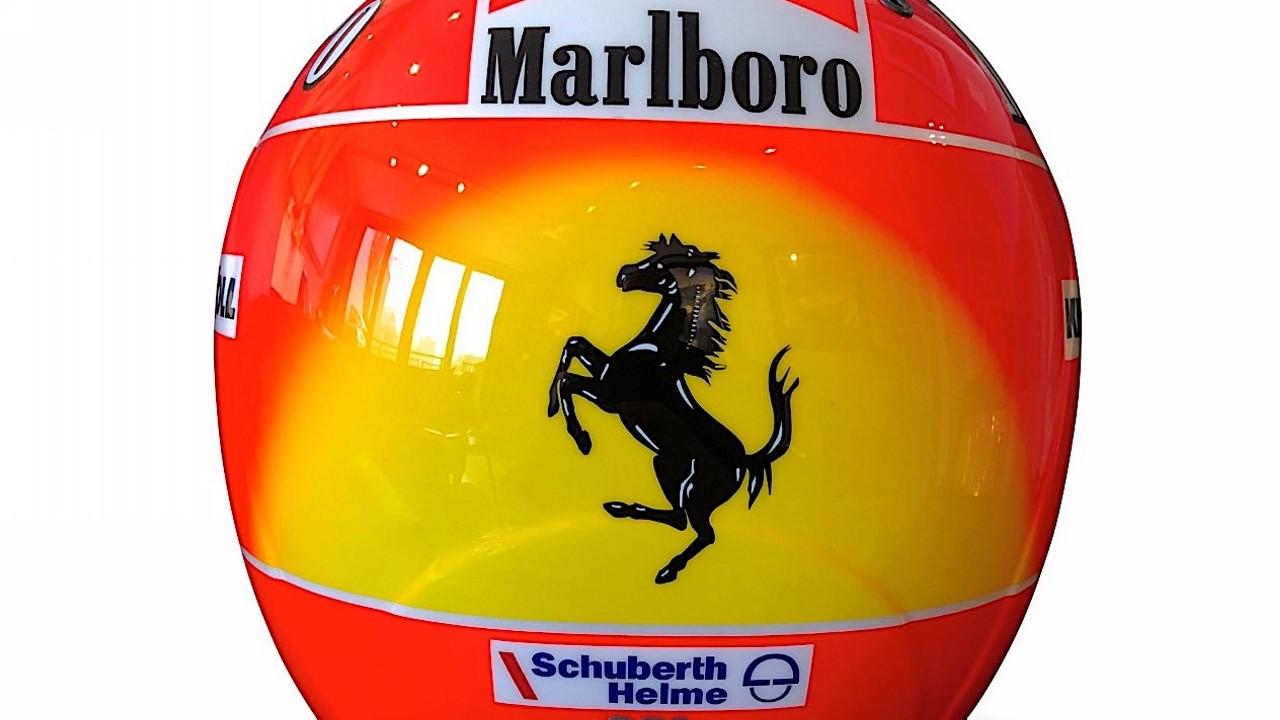 Schuberth QF1 &#8211; Casco Michael Schumacher Scuderia Ferrari 2001 &#8211; Copia (9)