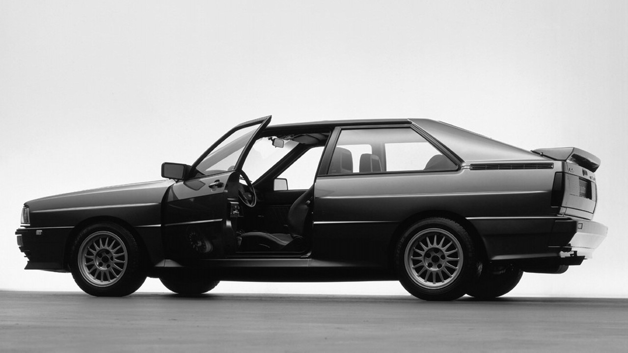 Audi-quattro-1982_7.jpg