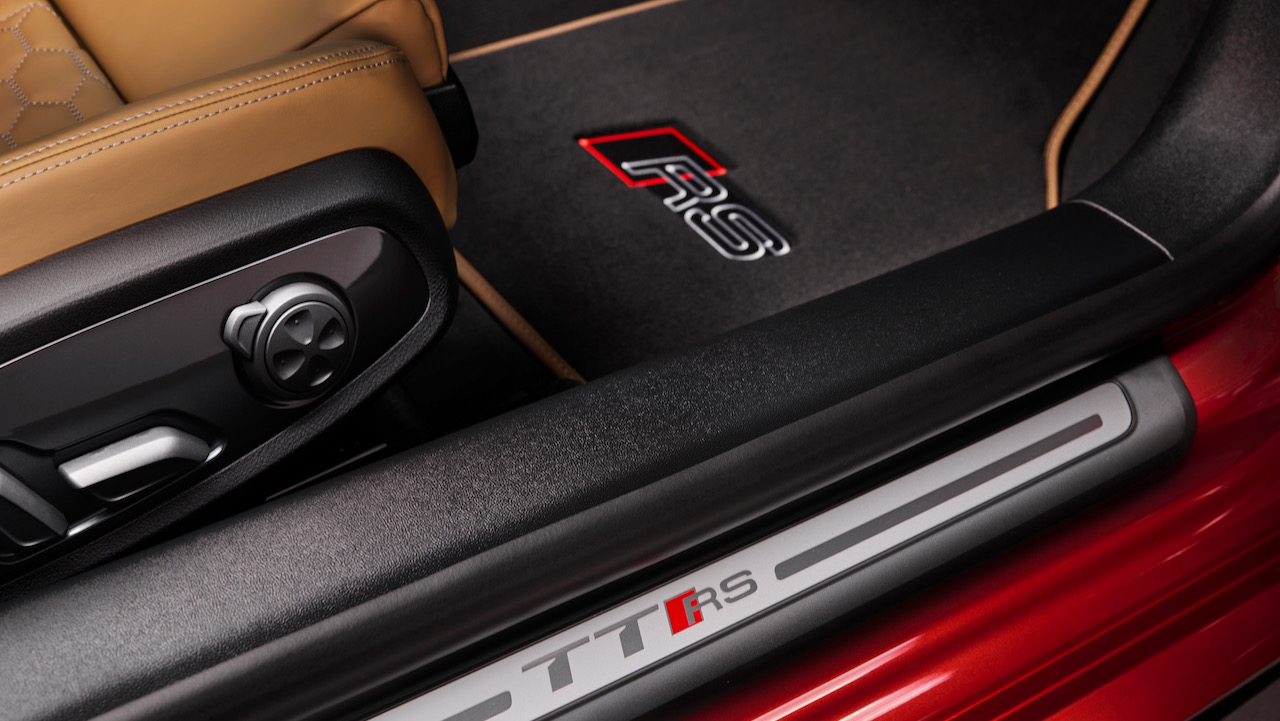 Audi-TT-RS-Heritage-Edition-11.jpeg