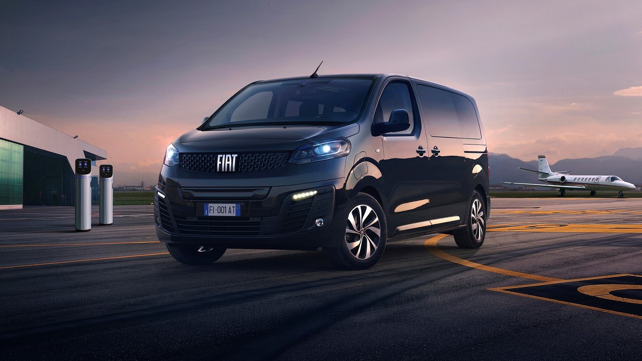 Fiat E-Ulysse 2022 (2)