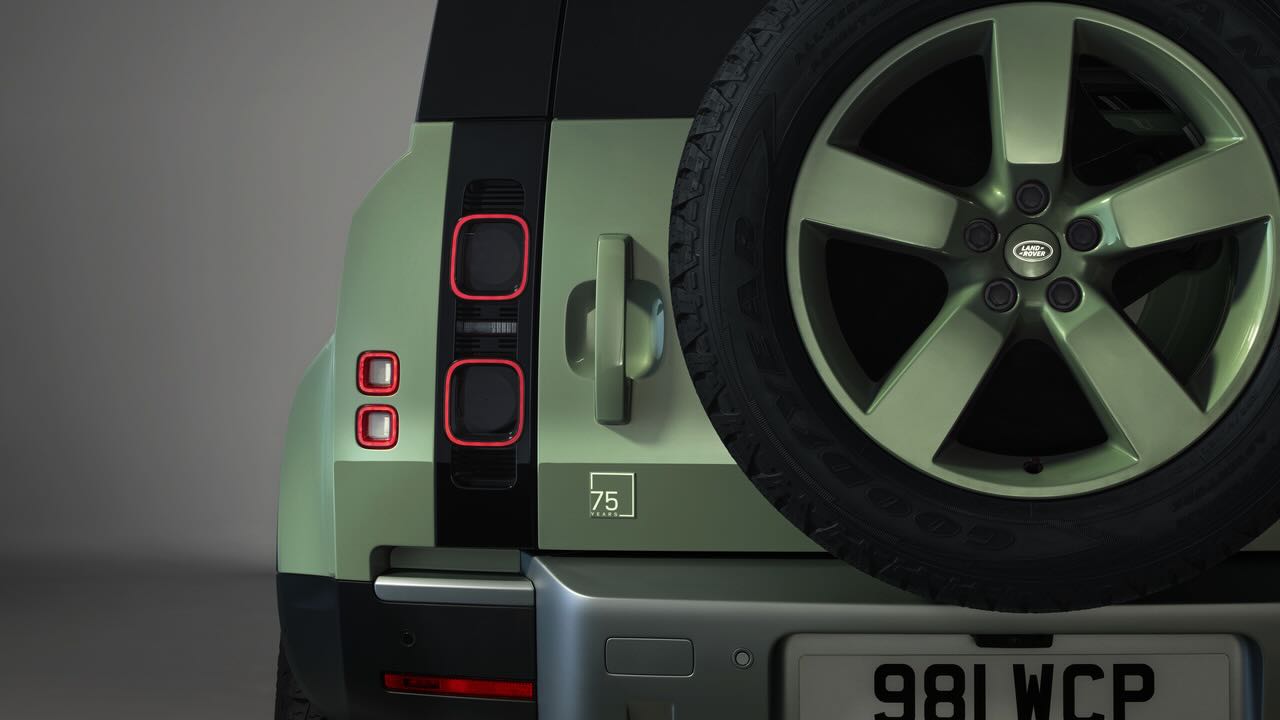 Land Rover Defender 75th Limited Edition 2023 detalle &#8211; 1