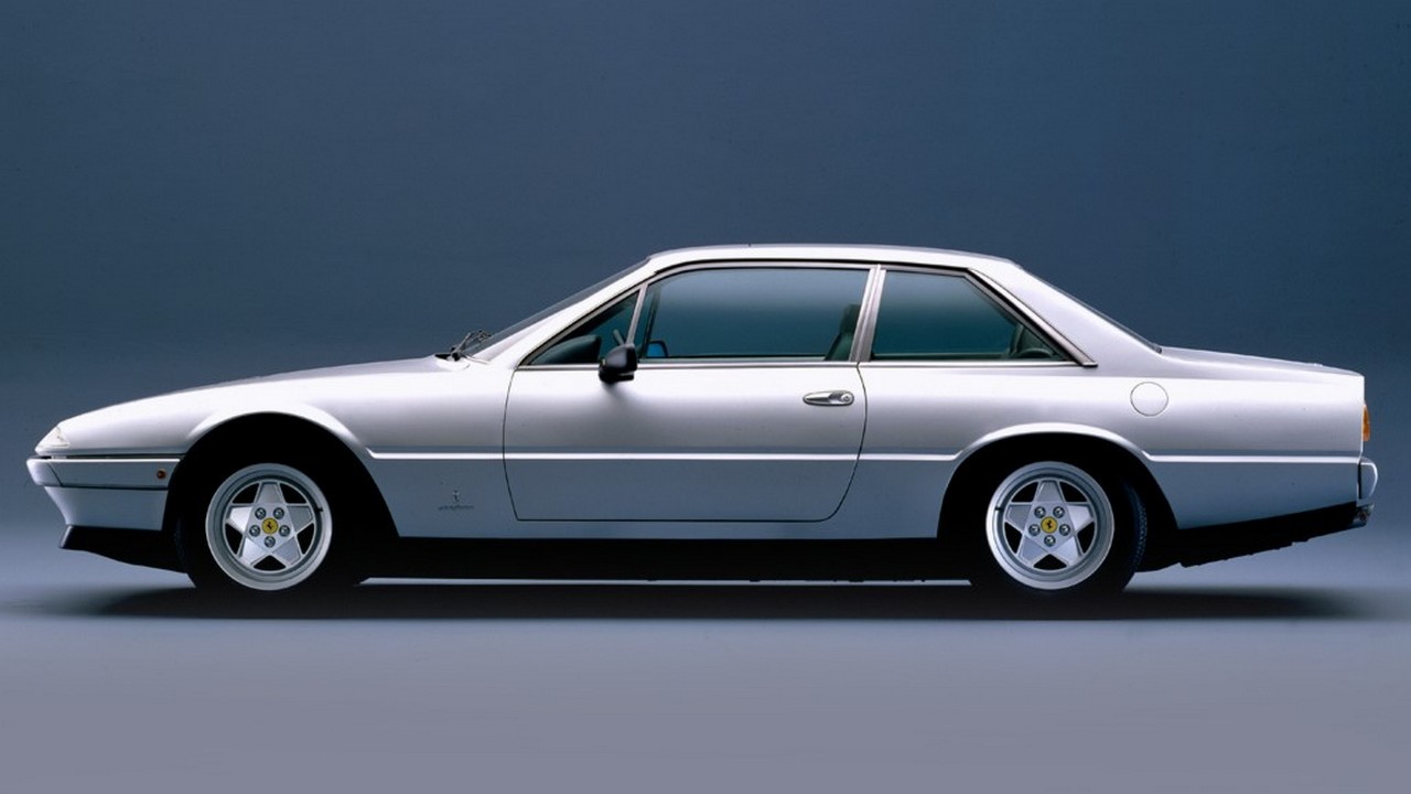 &#8211; Il modello Ferrari 412 fu presentato al Salone di Ginevra del 1985.