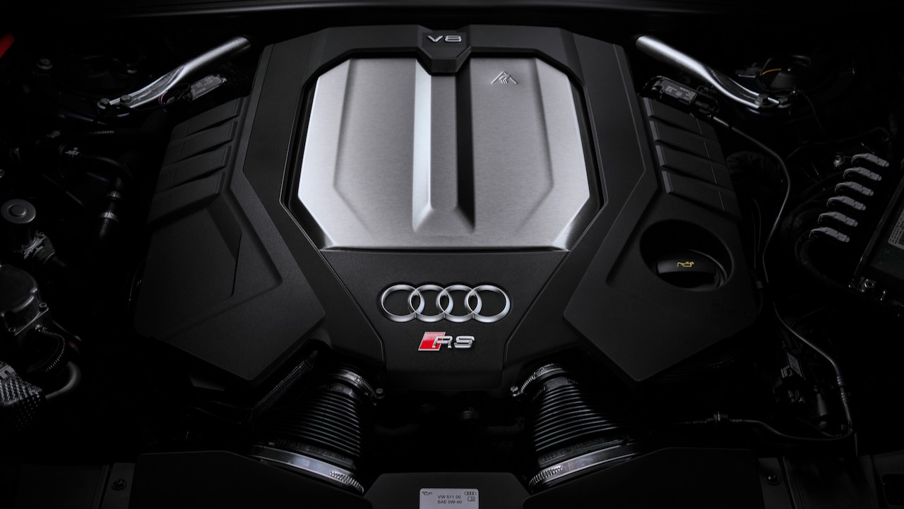 Audi-RS-6-Avant-Performance-1.jpeg