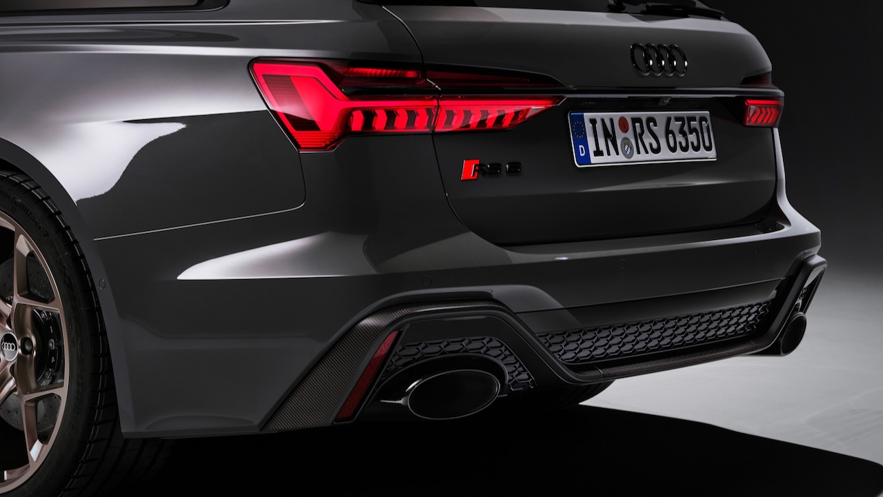 Audi-RS-6-Avant-Performance-15.jpeg