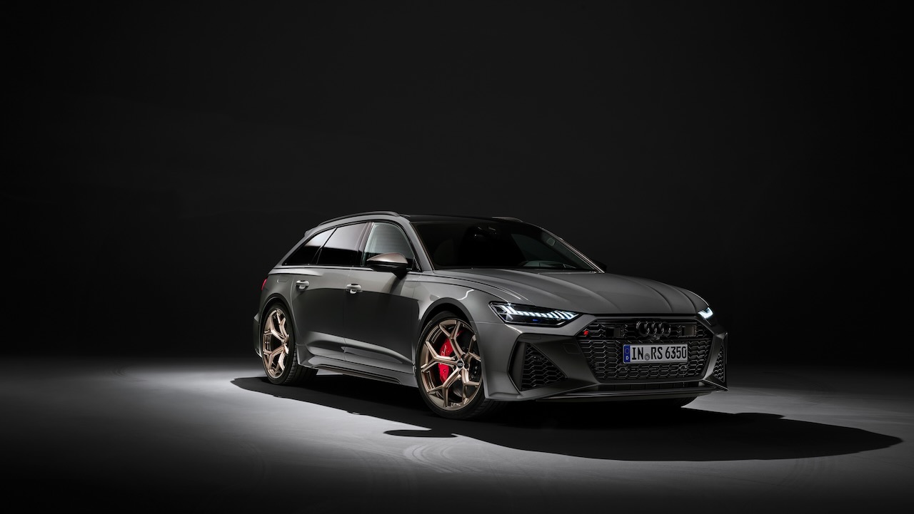 Audi-RS-6-Avant-Performance-24.jpeg