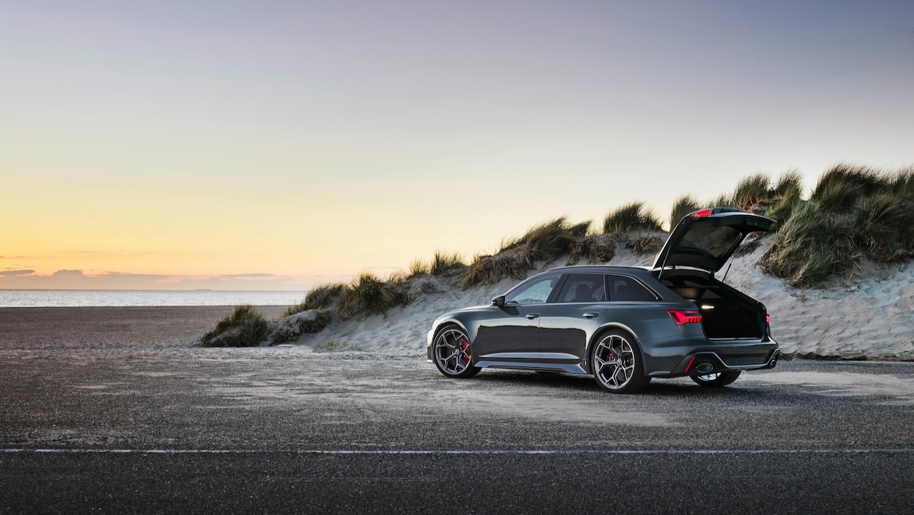 Audi-RS-6-Avant-Performance-7.jpeg