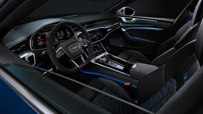 Audi-RS-7-Sportback-Performance-33-700x3