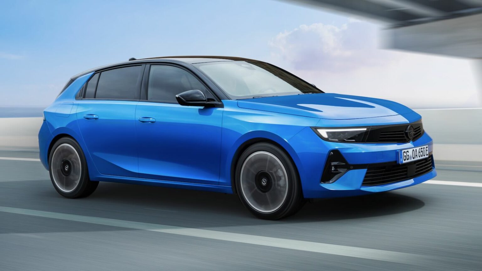 Opel Astra Electric 2023 Precio Autonomía y consumos