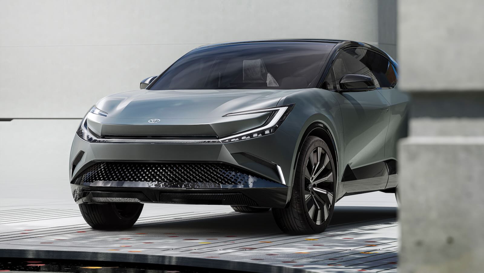 Toyota bZ Compact SUV Concept 2022 &#8211; 1