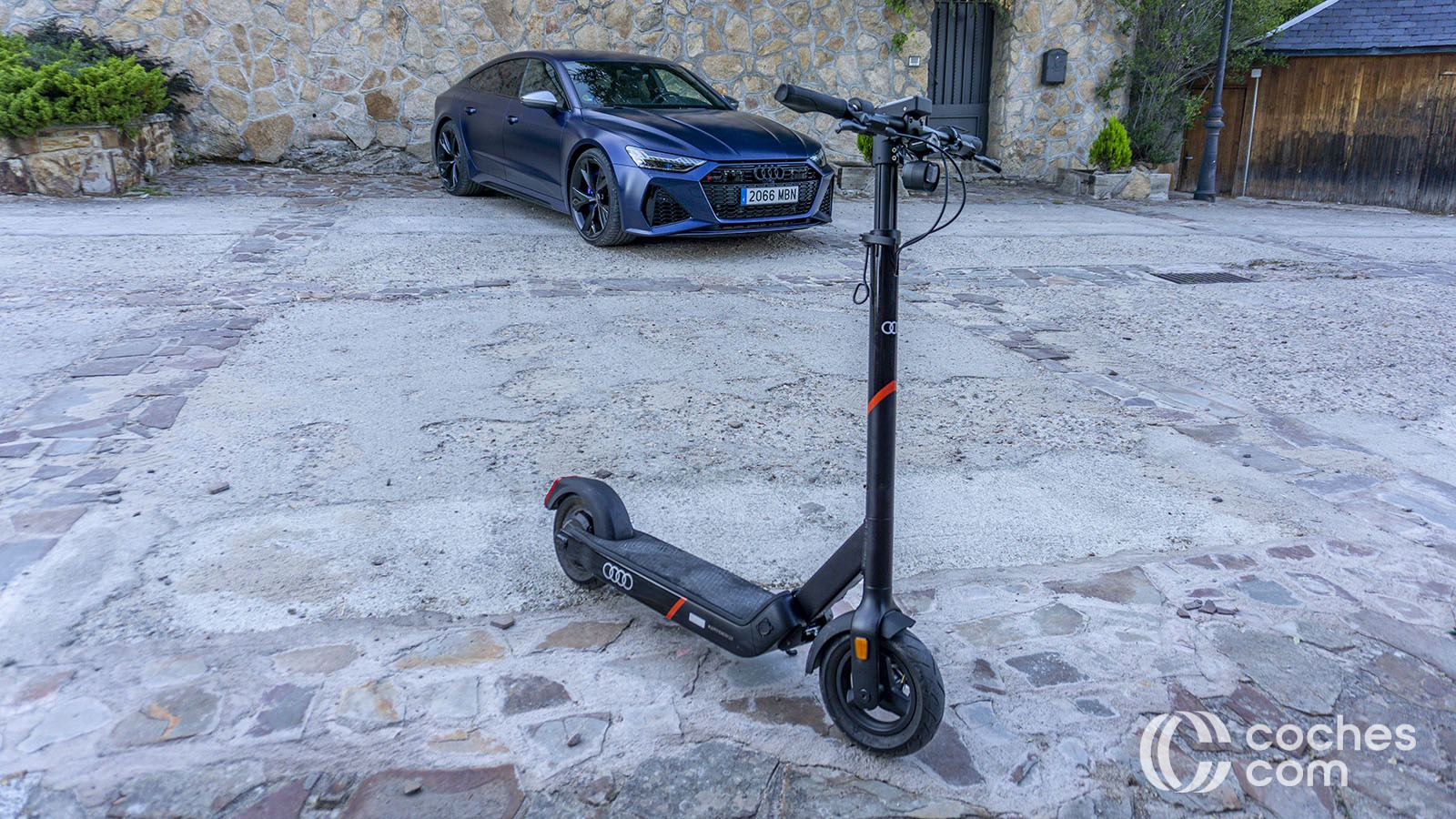 Audi electric kick scooter by Egret ¿cómo es el eléctrico más