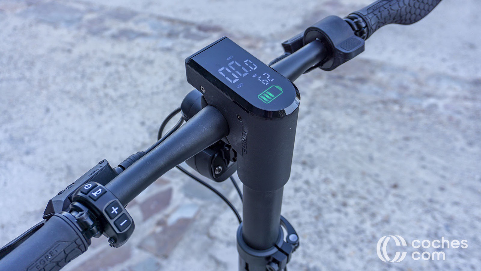 Audi electric kick scooter by Egret ¿cómo es el eléctrico más