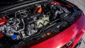 Mazda MX-30 R-EV: el híbrido enchufable  que siempre se conduce en eléctrico