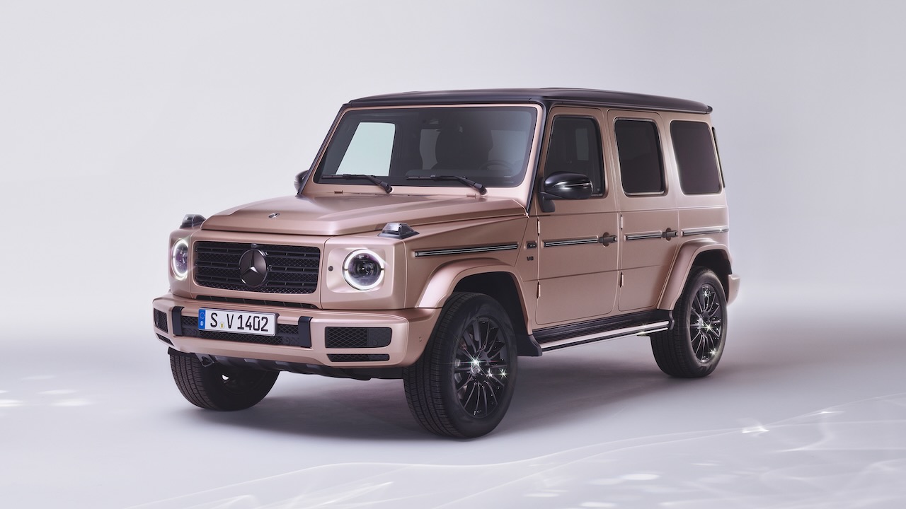 Mercedes-Benz brand campaign for Valentine’s Day 2024: „Stronger than Diamonds” G-Class Special EditionMercedes-Benz G500Mercedes-Benz brand campaign for Valentine’s Day 2024: „Stronger than Diamonds” G-Class Special EditionMercedes-Benz G500
