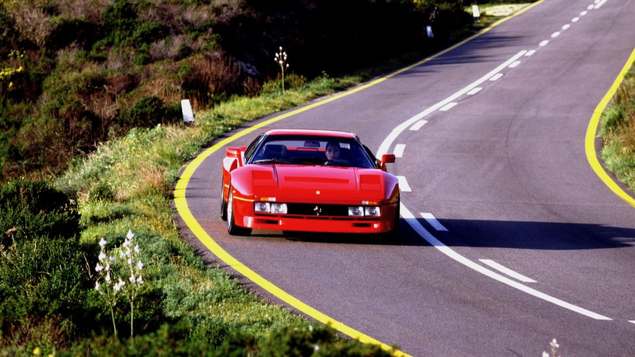 coches.com_ferrari-GTO-legacy-tour-288-1