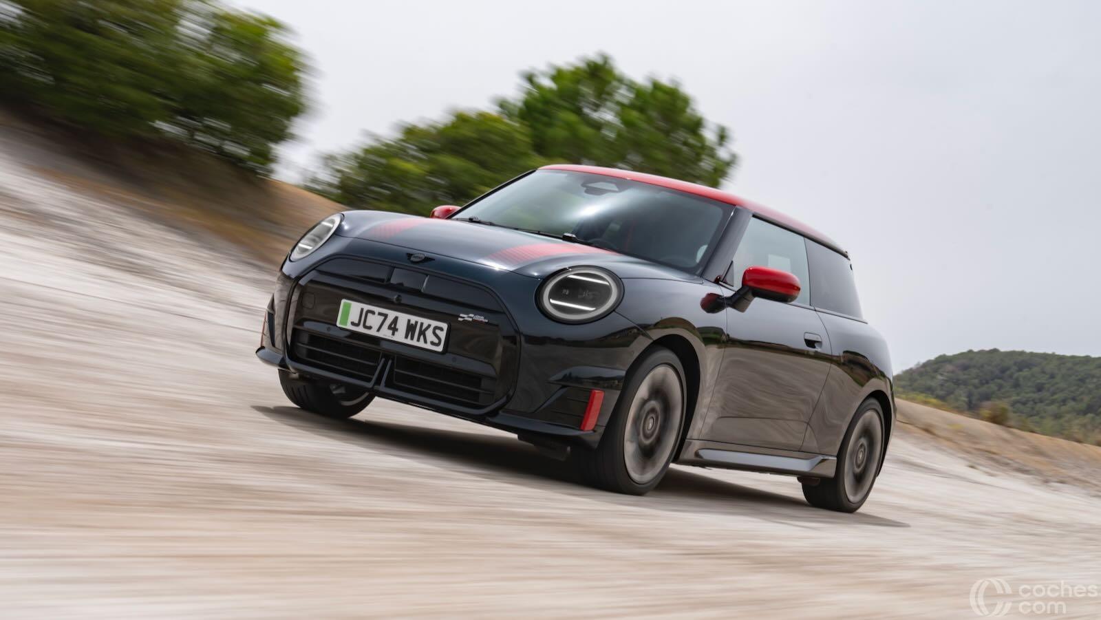 Mini John Cooper Works Electric 2025