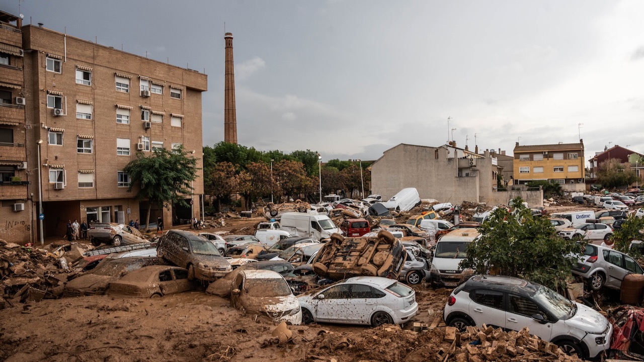 La Generalitat limita la movilidad de personas en los municipios más afectados por la DANA